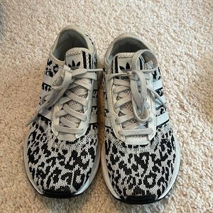 Adidas sneakers. Like new